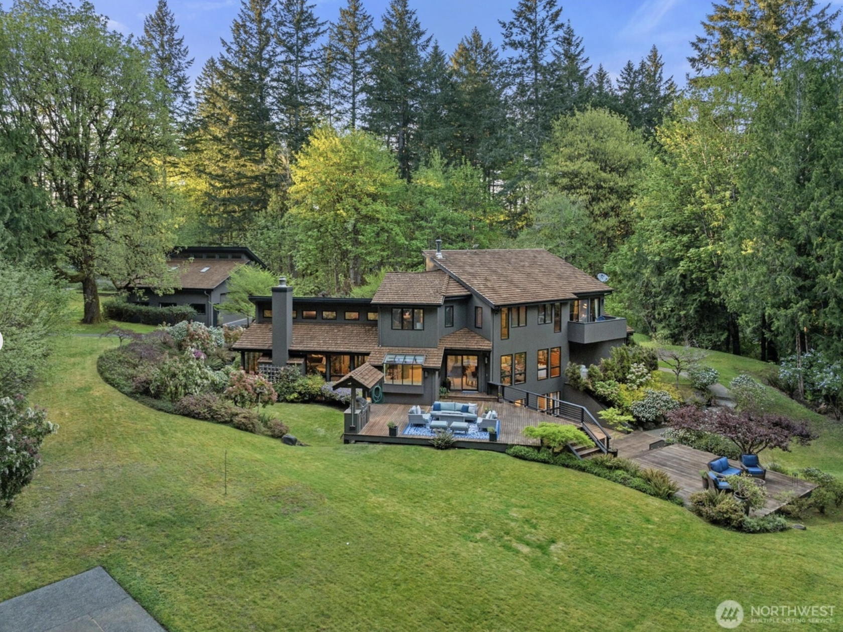 4205 64th Ave NW Gig Harbor WA private estate